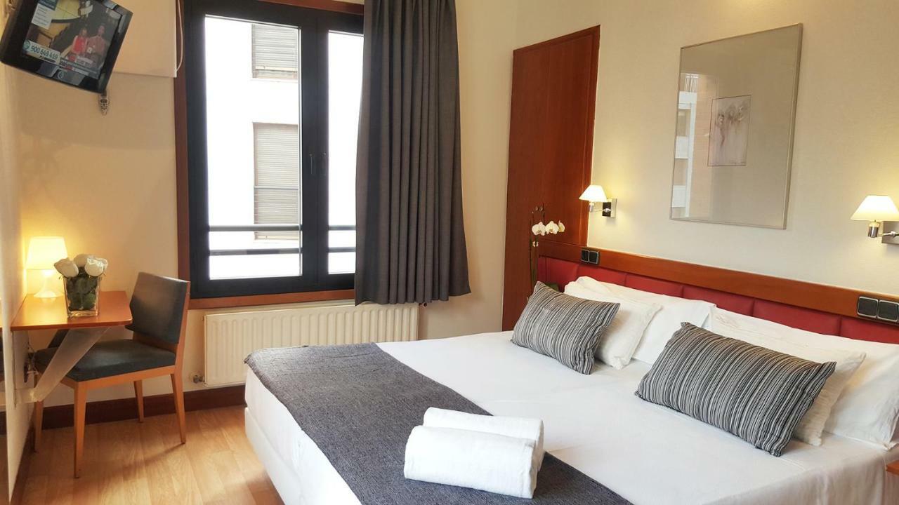 Hotel Oria Tolosa  Luaran gambar